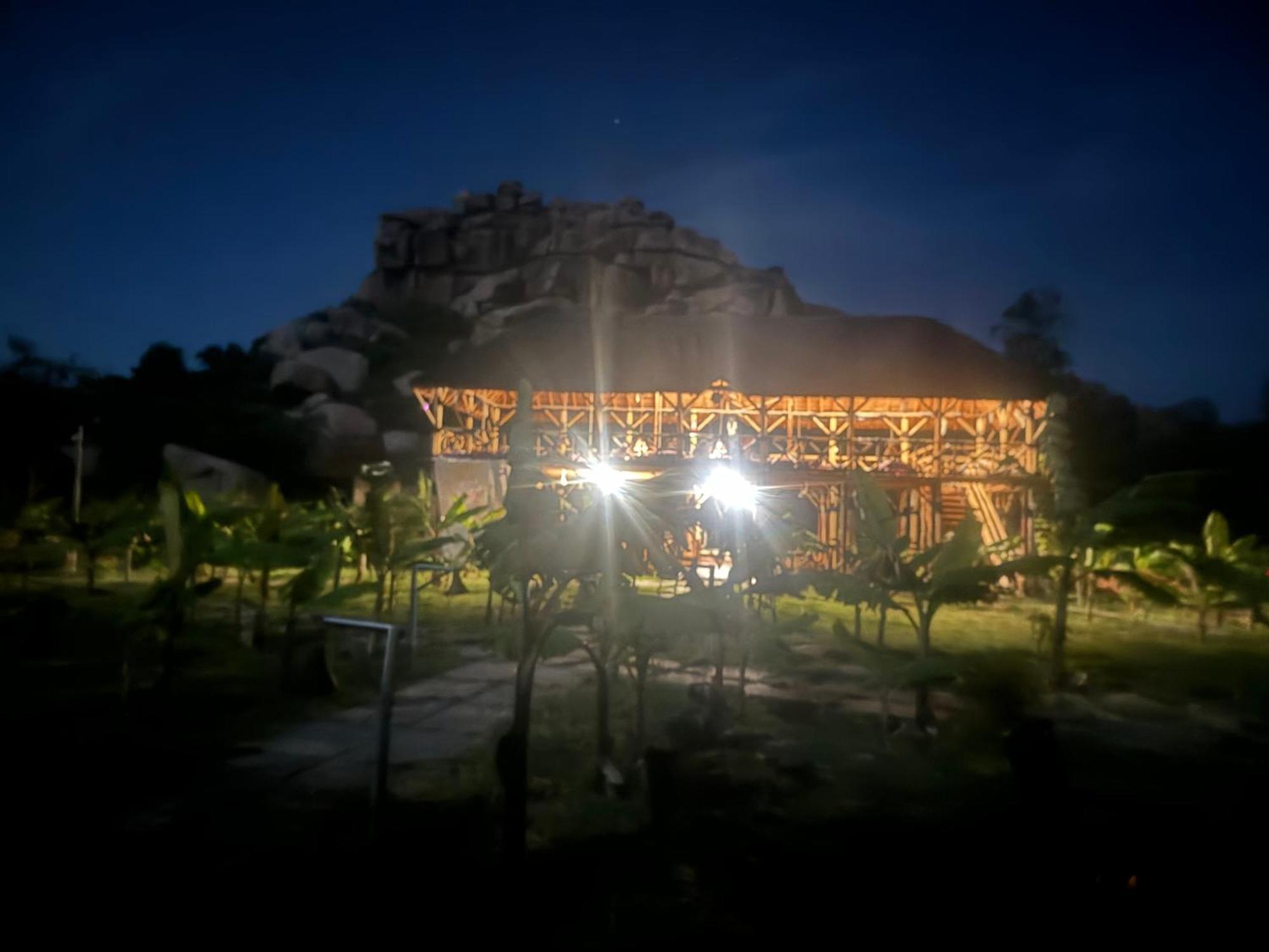 Hill Stone View Hampi Hotel Exterior photo