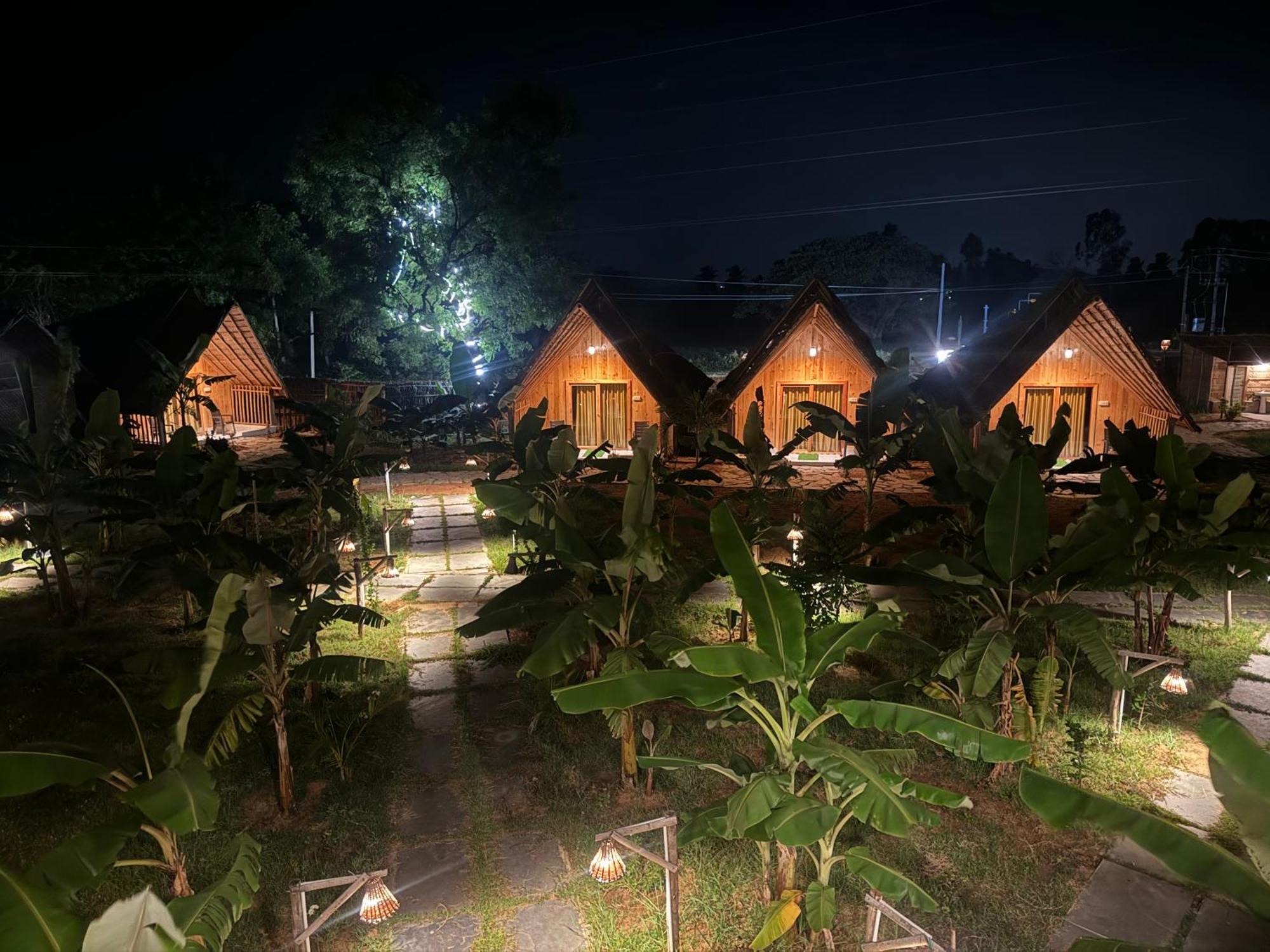 Hill Stone View Hampi Hotel Exterior photo